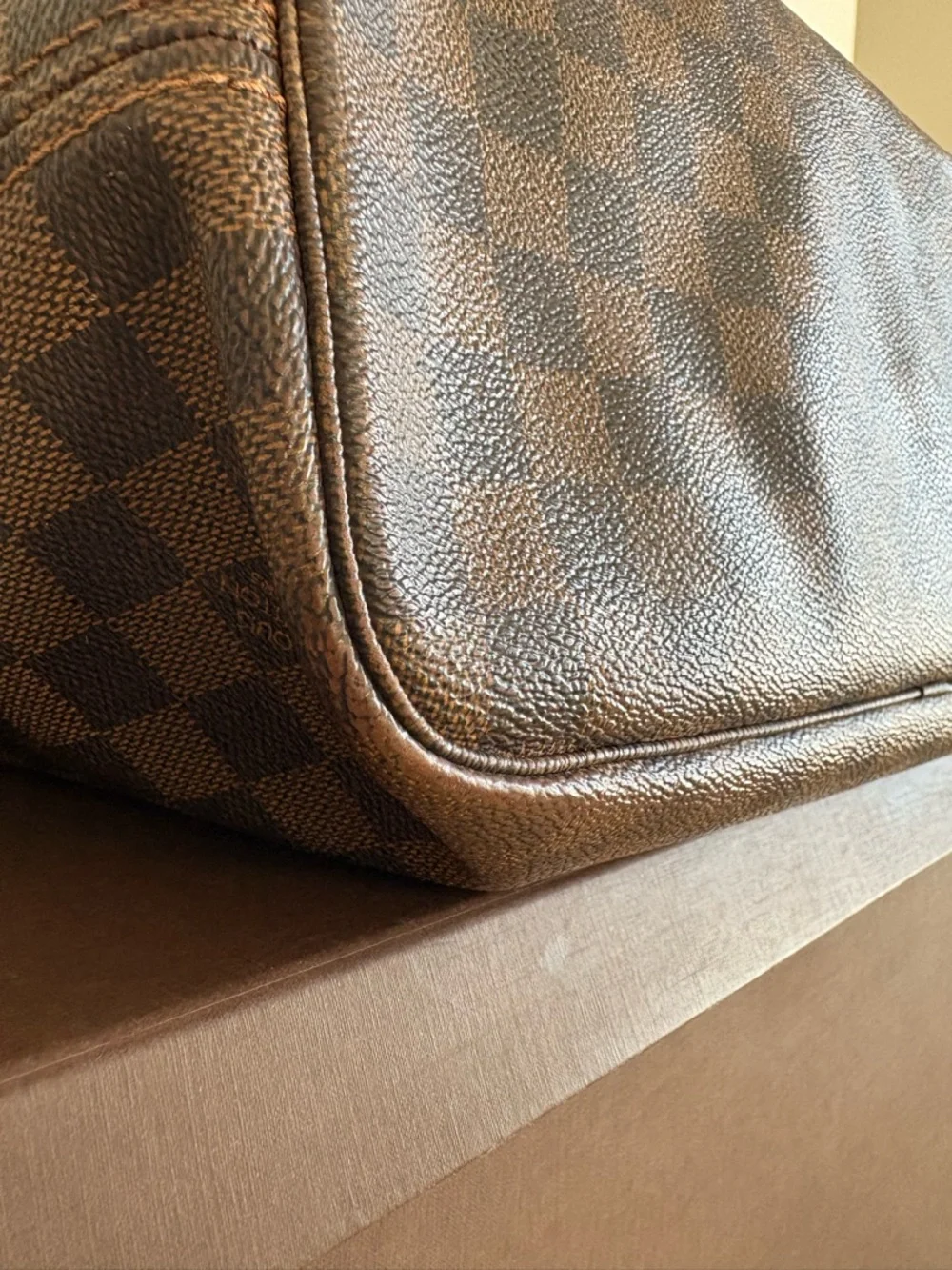Louis Vuitton Damier Ebene Neverfull - Picture 15 of 16